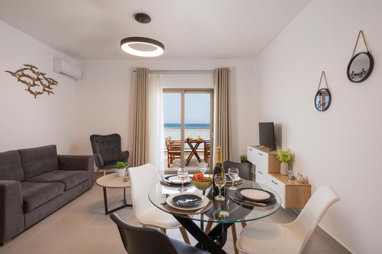 Indigo Blue Seaside Deluxe Apartments 基萨莫斯 外观 照片