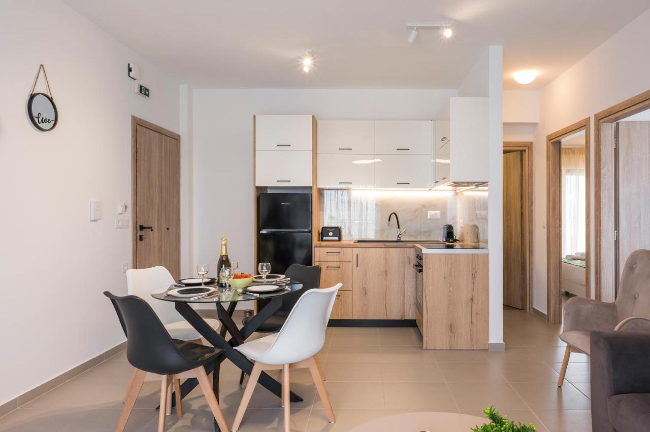 Indigo Blue Seaside Deluxe Apartments 基萨莫斯 外观 照片